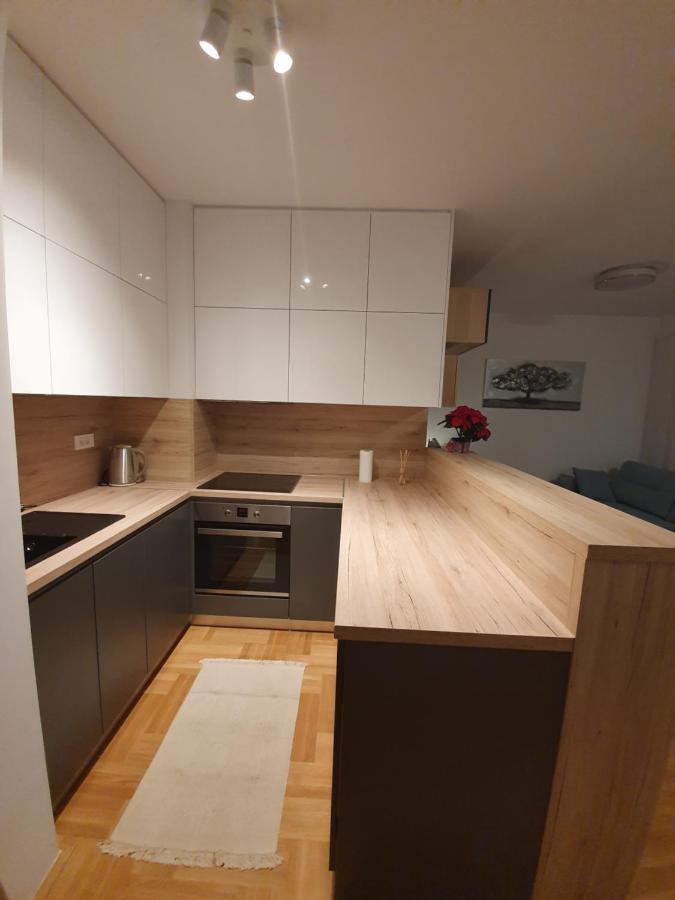 Apartman Luka Zagreb Exteriör bild