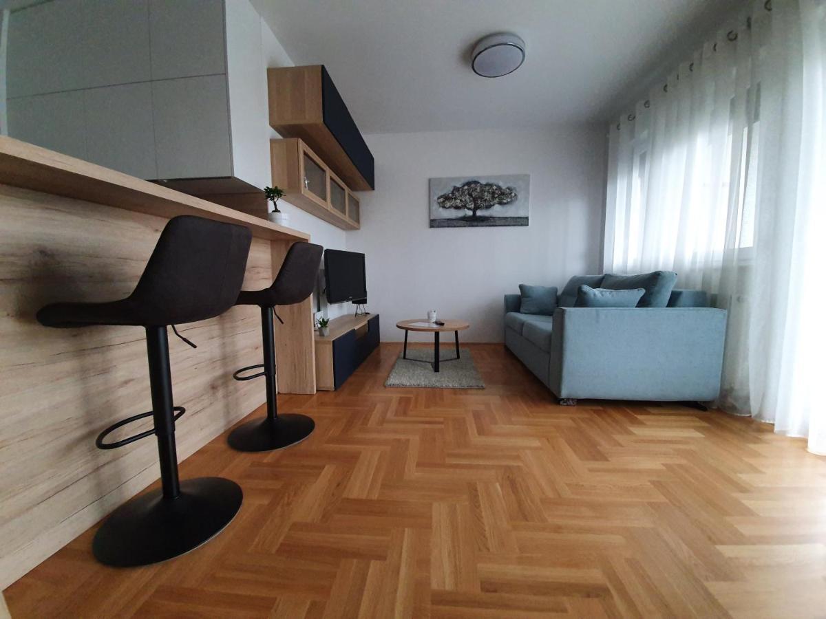 Apartman Luka Zagreb Exteriör bild